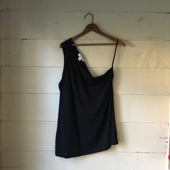 White House Black Market Tops - White House Black Market top NWT White House Black Market Tops - White House Black Market top NWT